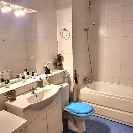 Banu Apartment *