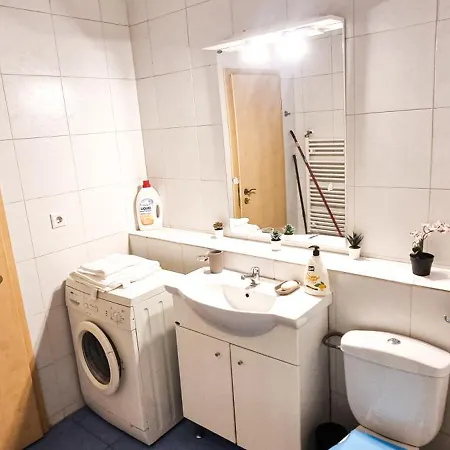Banu Apartment *
